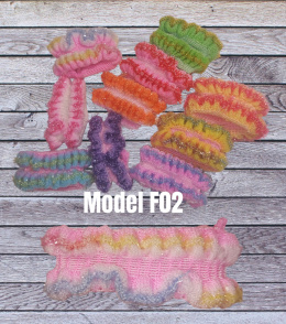 f02